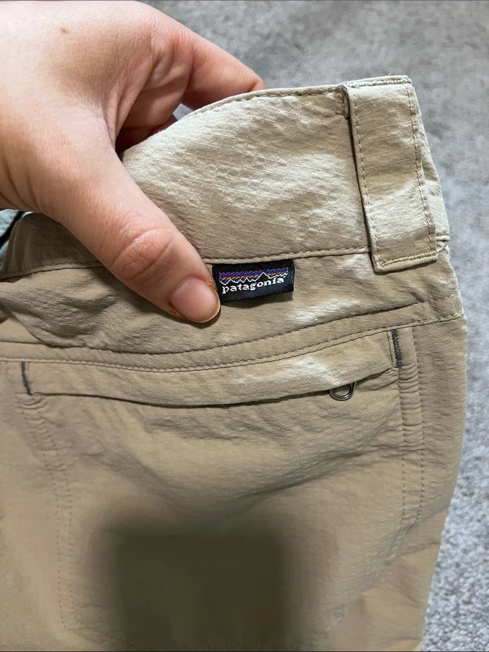 Patagonia Nylon Hiking Shorts Tan size 2